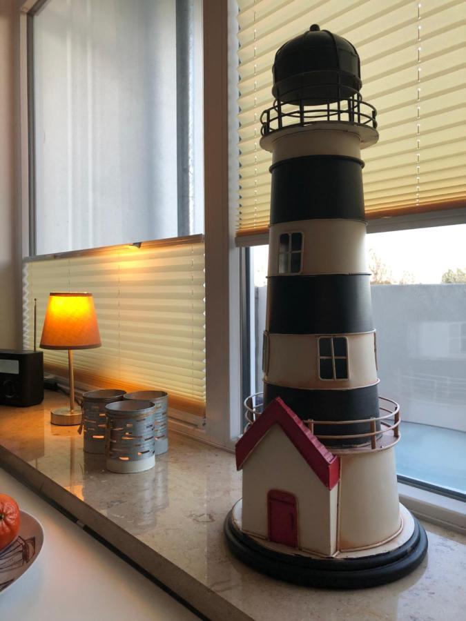 Ferienwohnung Sandkueste Mit Strandkorb & Indoor Spielplatz Heiligenhafen Ngoại thất bức ảnh