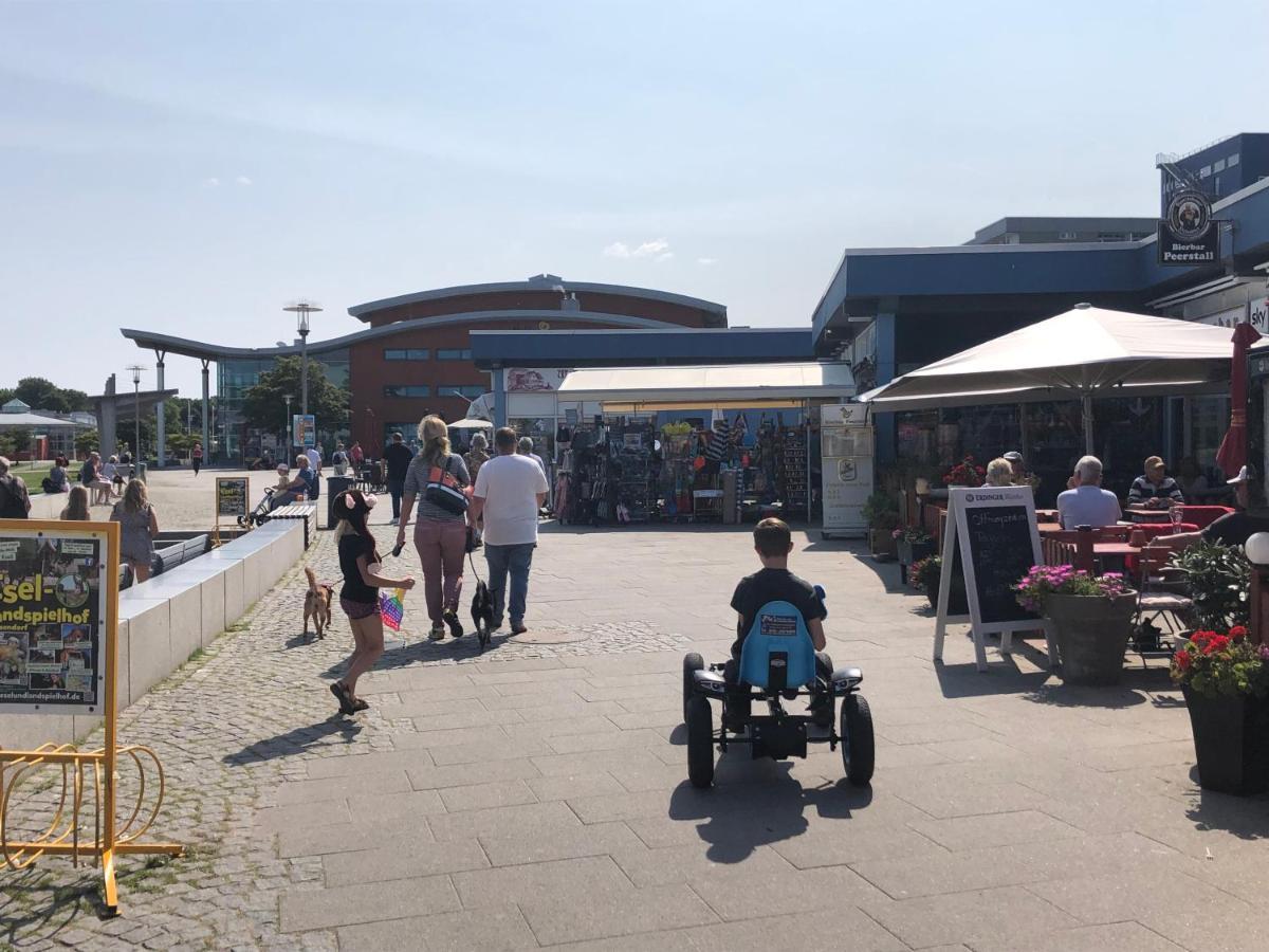 Ferienwohnung Sandkueste Mit Strandkorb & Indoor Spielplatz Heiligenhafen Ngoại thất bức ảnh